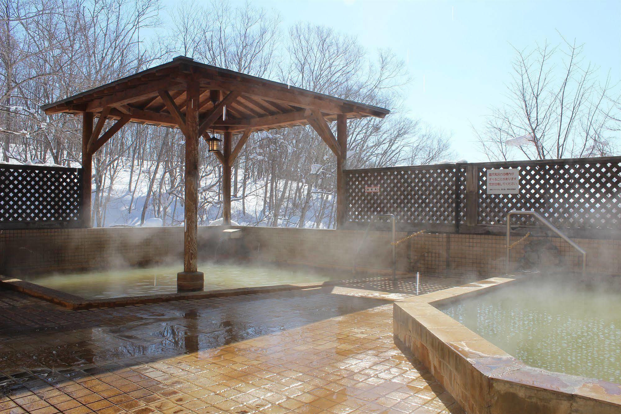 Niseko Grand Hotel Exterior photo